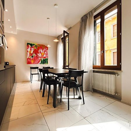 The Bright Nest Apartments 베로나 외부 사진