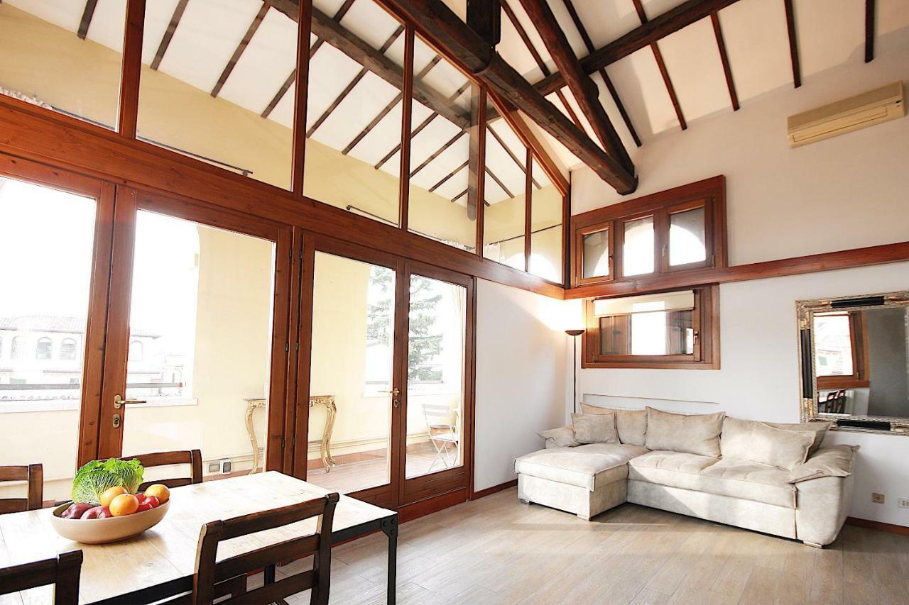The Bright Nest Apartments 베로나 외부 사진