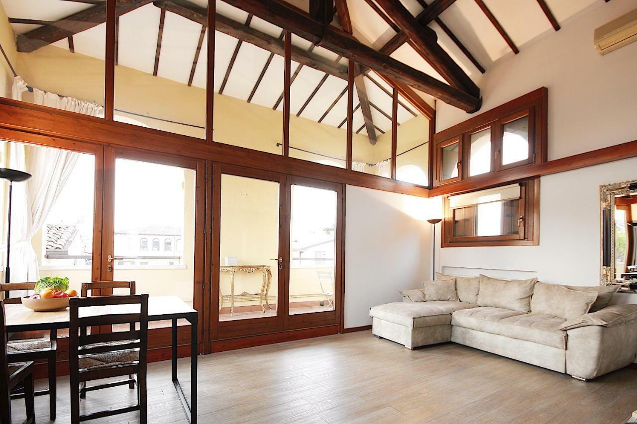 The Bright Nest Apartments 베로나 외부 사진